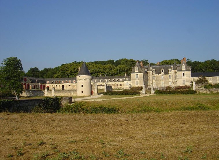 Gizeux, France, France